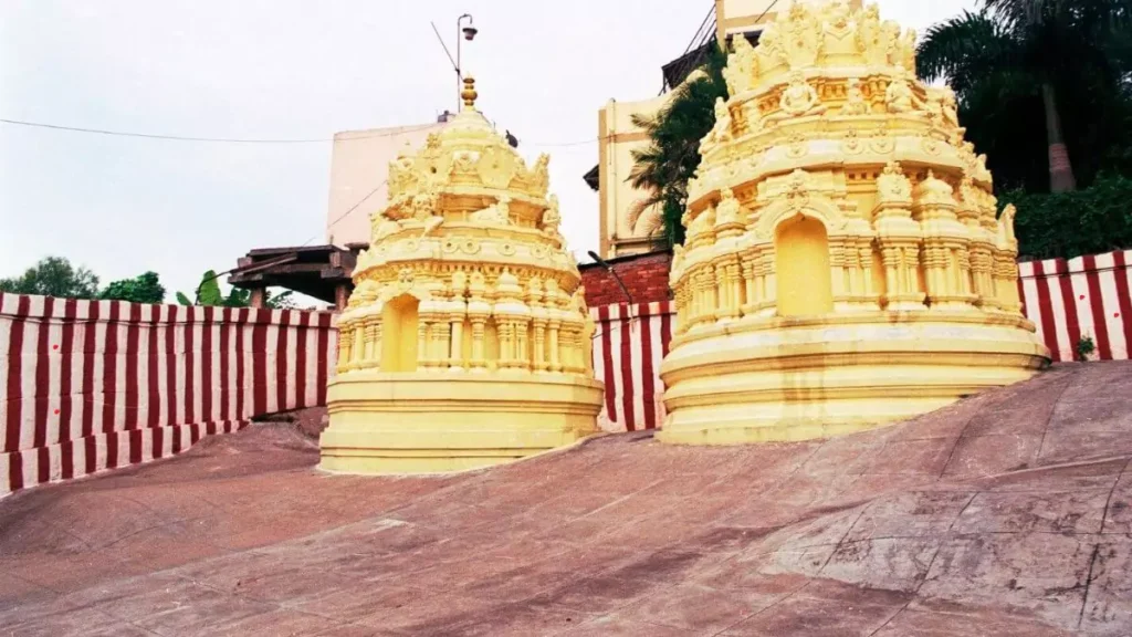 Famous Temples in Karnataka Near Bangalore